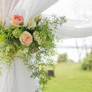 floral_pole_tie_urban_live_events